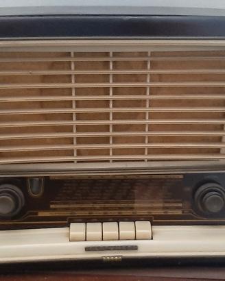 Radio d'epoca Telefunken, funzionante!