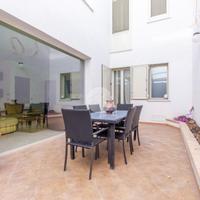 6 LOCALI A VILLABATE