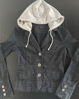 Blazer leggero con cappuccio