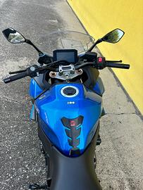 Suzuki GSXS-GT