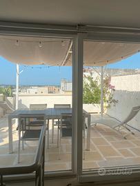 gazebo completo di copertura in bambù