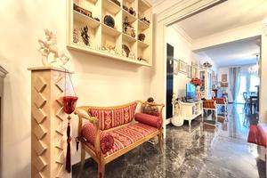 Elegante appartamento ristrutturato con terrazzo