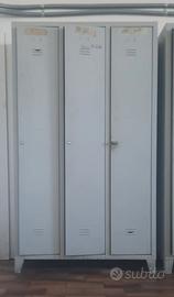 ARMADIO SPOGLIATOIO 3 POSTI