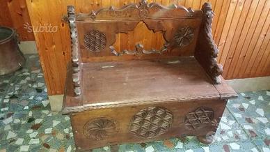Cassapanca massiccia legno