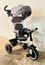 Triciclo per bambini dai 10 ai 36 mesi.