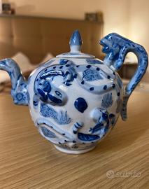 Rara teiera in porcellana cinese