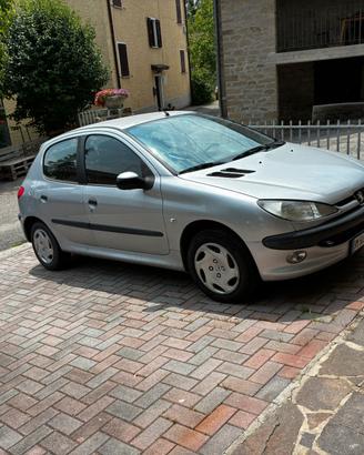 Peugeot 206 (2000)