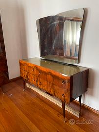 Camera da letto vintage in radica laccata anni ‘60