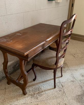 Scrivania stile spagnolo e sedia