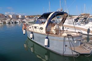 Mimí Libeccio 25 cabin