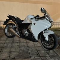 Honda VFR 1200 F DCT ABS