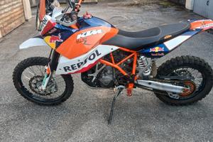 KTM 950 SUPER ENDURO 