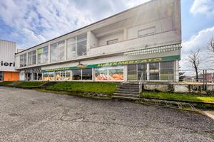 NEGOZIO A CASALPUSTERLENGO