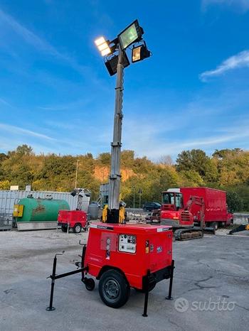 Generatore torre faro - 4 fari - himoinsa yanmar