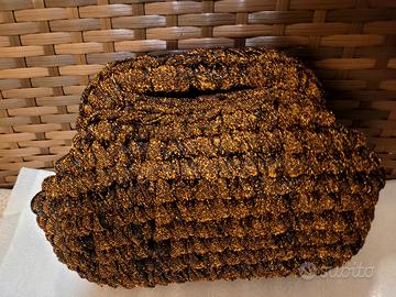 Borse fatte a mano con uncinetto