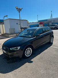 Audi A3 Ambient 1.6 110CV