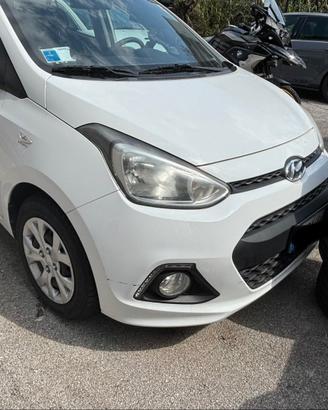 Tutti i ricambi Hyundai i10 motore G3LA 40.000 km