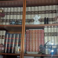 enciclopedia UTET con atlanti e trame d'oro