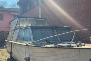 Barca da sistemare 2,30x8 metri