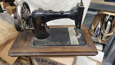 Macchina da cucire Clemens Muller antica vintage