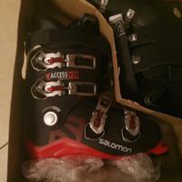 Scarponi da sci pari al nuovo