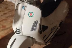 Vespa GTS Hpe 310 super 