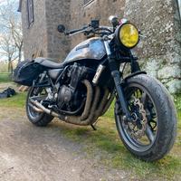 Suzuki 750 cafe racer