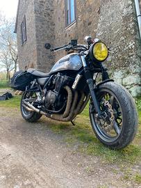 Suzuki 750 cafe racer