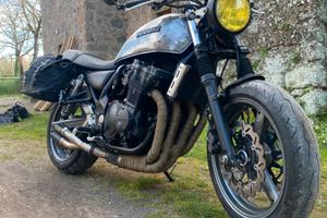 Suzuki 750 cafe racer