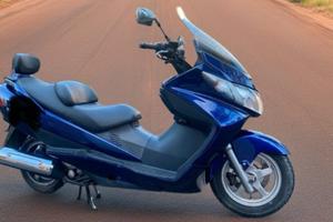 Suzuki burgman 400 del 2005