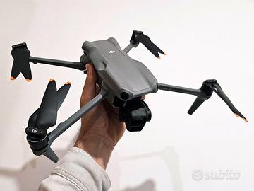 DJI Air 3 - fly more combo - DJI rc2 (DRONE NUOVO)