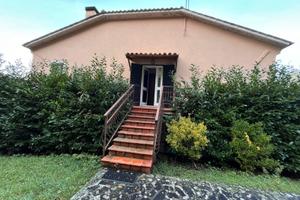 Trilocale con giardino Fano Adriano