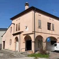 Negozio a Curtatone (MN)