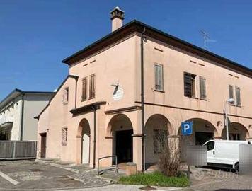 Negozio a Curtatone (MN)