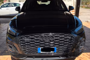 Audi Q5 SPB IDENTY BLACK S-line garanzia
