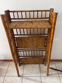 Scaffale in bamboo