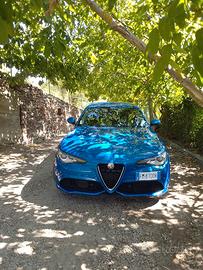 Giula Q4 veloce