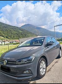 Volkswagen polo Highline 1.6 TDI
