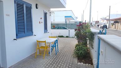 Appartamento al mare Torre San Giovanni