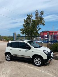 Fiat Panda 1.3 MJT allestimento CROSS 2016 141.000