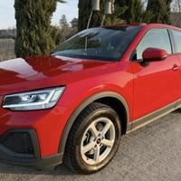 Audi Q2 40 TFSI quattro S tronic Business Advanced