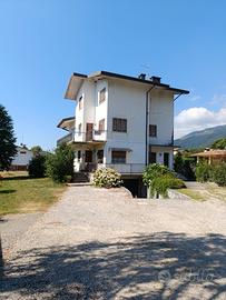 Appartamento con terreno edificabile Giais Aviano