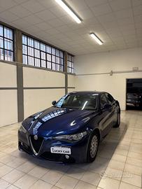 Alfa Romeo Giulia 2.2 Turbodiesel 180 CV Business 