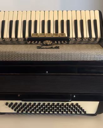 Fisarmonica 80 bassi