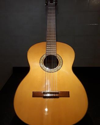 Chitarra classica Amada modello 4635 4/4