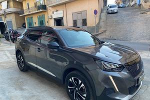 PEUGEOT 2008 BlueHDi 130 S&S EAT8 Allure Pack