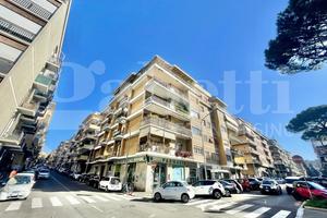 Negozio Roma [Cod. rif 3308046VCG]