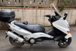 Yamaha Tmax 500