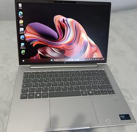 HP 840 G11 - Intel Core Ultra 5 135U e 32GB RAM