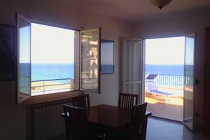 Attico prima fila Laigueglia